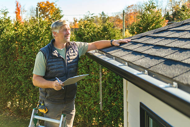 Professional Roofing technician working in Lynchburg, SC